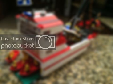  photo 8-12-Lego4_zpsb4df420f.jpeg